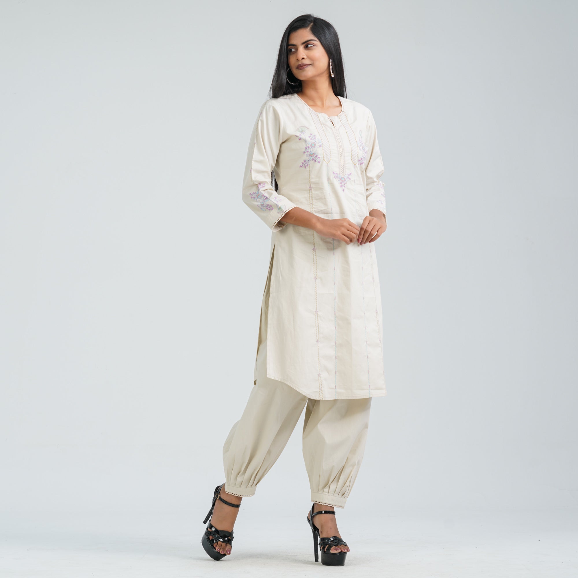 Women’s Cream Cotton Embroidered Two Piece Set thumbnail 3